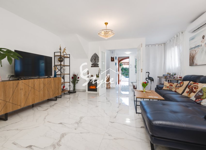 Вторичное жилье - Adosado - Torrevieja - Торревьеха