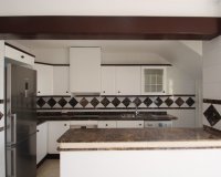 Вторичное жилье - Adosado - Villamartín - Вилламартин