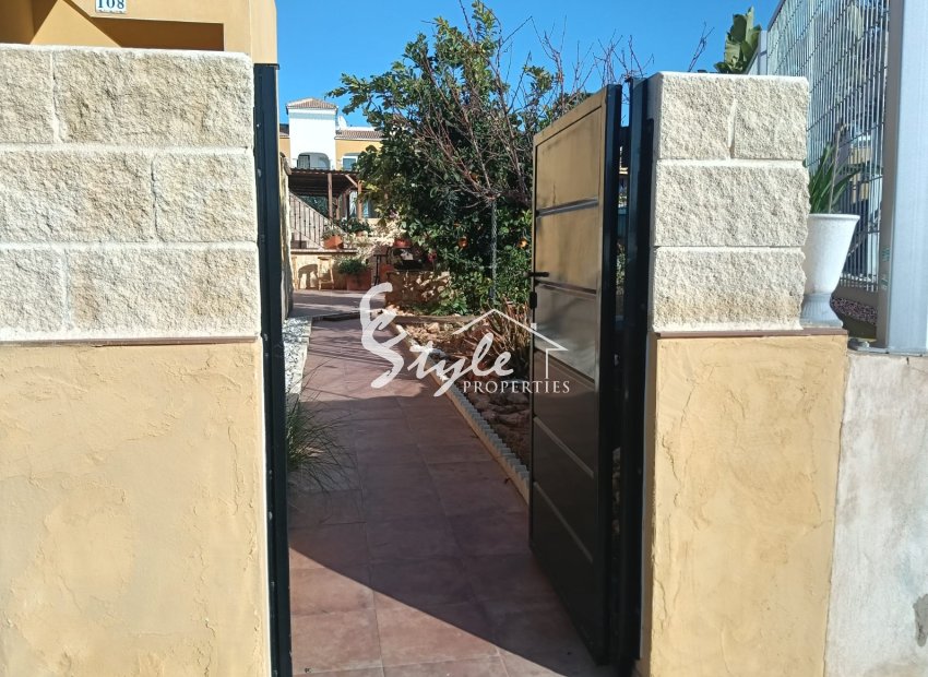 Вторичное жилье - Apartamento - LOS MONTESINOS - La Herada