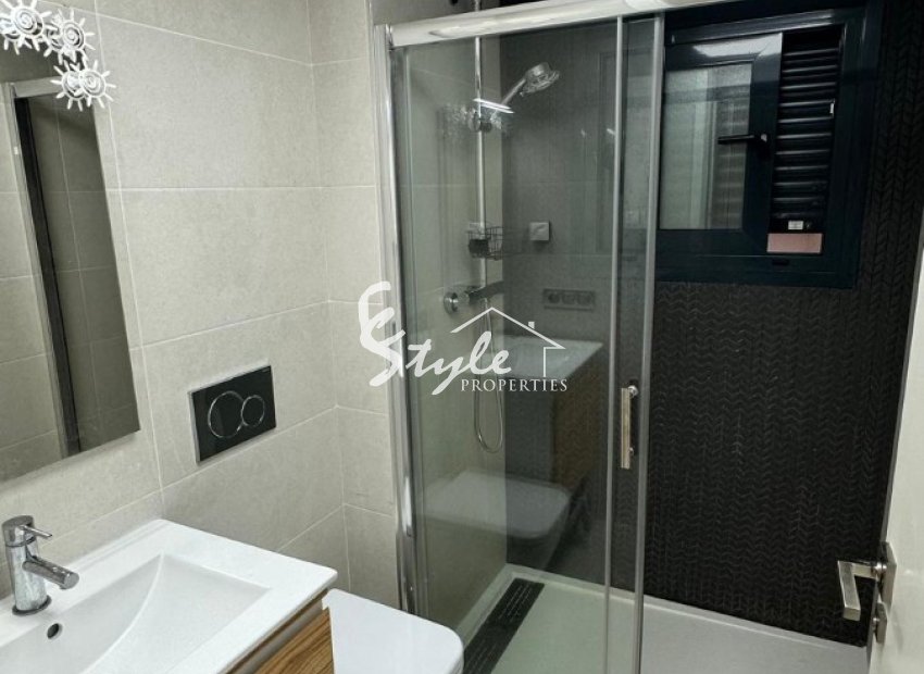 Вторичное жилье - Apartamento - Torrevieja - Calas Blancas