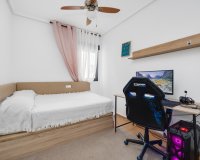 Вторичное жилье - Apartamento - Torrevieja - Calle Finlandia