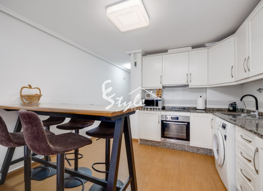 Вторичное жилье - Apartamento - Torrevieja - Calle Finlandia