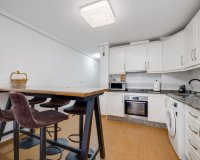 Вторичное жилье - Apartamento - Torrevieja - Calle Finlandia