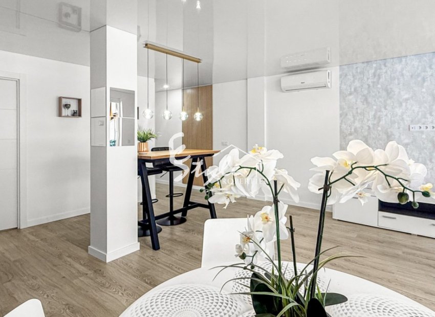 Вторичное жилье - Apartamento - Torrevieja - El Acequión - Los Náufragos