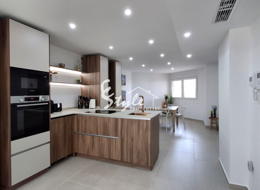 Вторичное жилье - Apartamento - Torrevieja - Playa Acequion