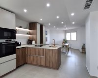 Вторичное жилье - Apartamento - Torrevieja - Playa Acequion