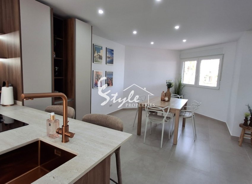 Вторичное жилье - Apartamento - Torrevieja - Playa Acequion