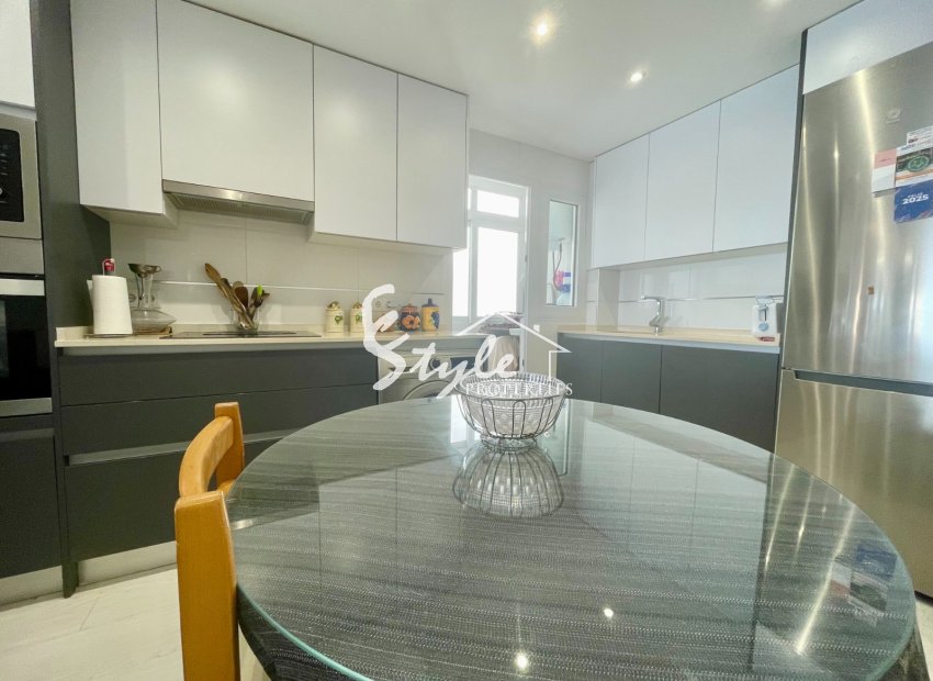 Вторичное жилье - Apartamento - Torrevieja - Playa del Cura