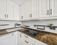 Вторичное жилье - Apartamento - Torrevieja - Puerto