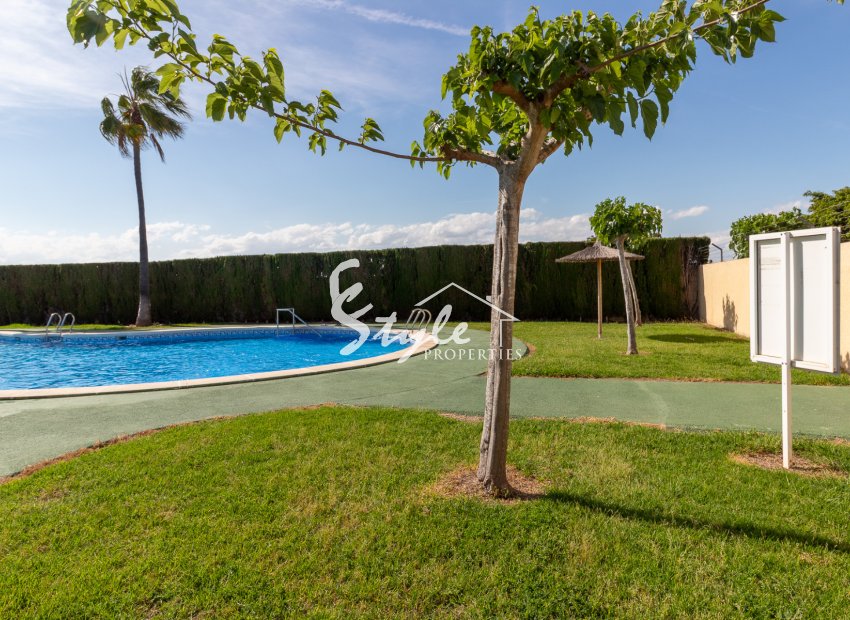 Вторичное жилье - Apartamento - Torrevieja - San Luis