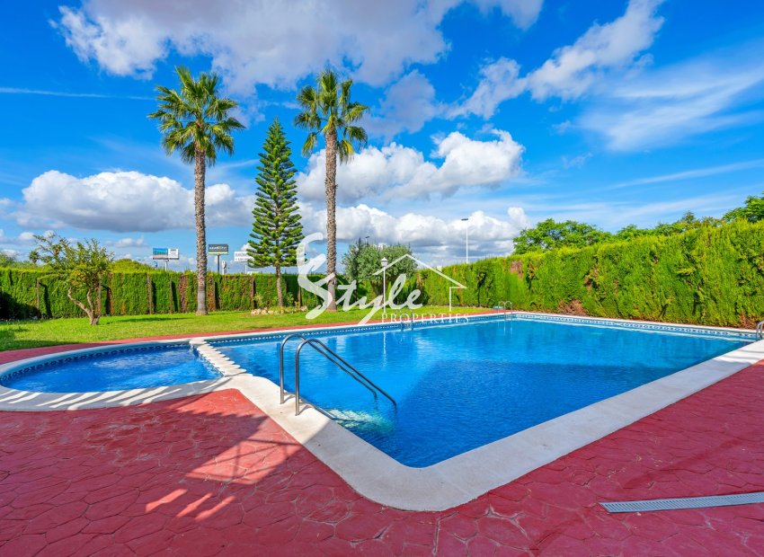 Вторичное жилье - Apartamento - Torrevieja - Торревьеха