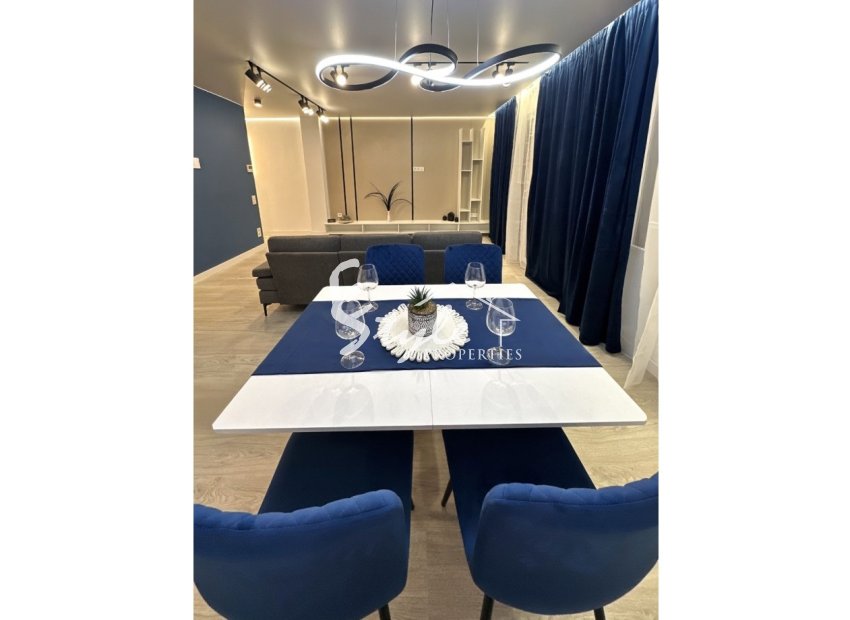 Вторичное жилье - Apartamento - Torrevieja - Торревьеха