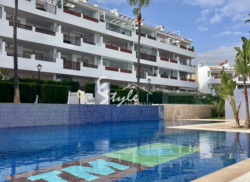 Вторичное жилье - Apartamento - Villamartin, Orihuela Costa - Вилламартин