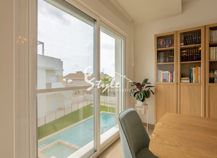 Вторичное жилье - Apartamento - Villamartin, Orihuela Costa - Вилламартин