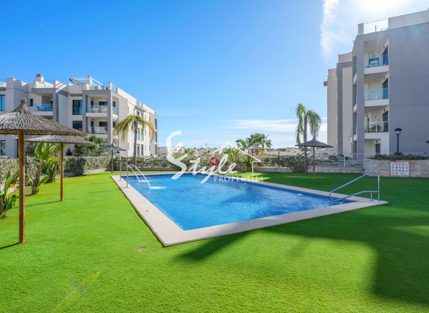 Вторичное жилье - Apartamento - Villamartin, Orihuela Costa - Вилламартин