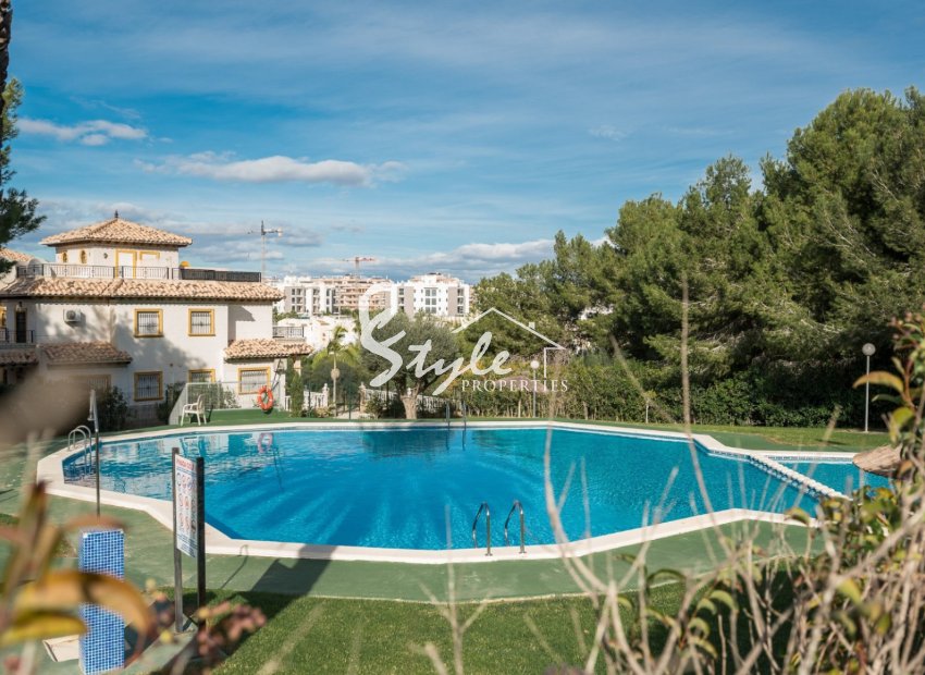 Вторичное жилье - Apartment Penthouse - Villamartin, Orihuela Costa - Pinada Golf