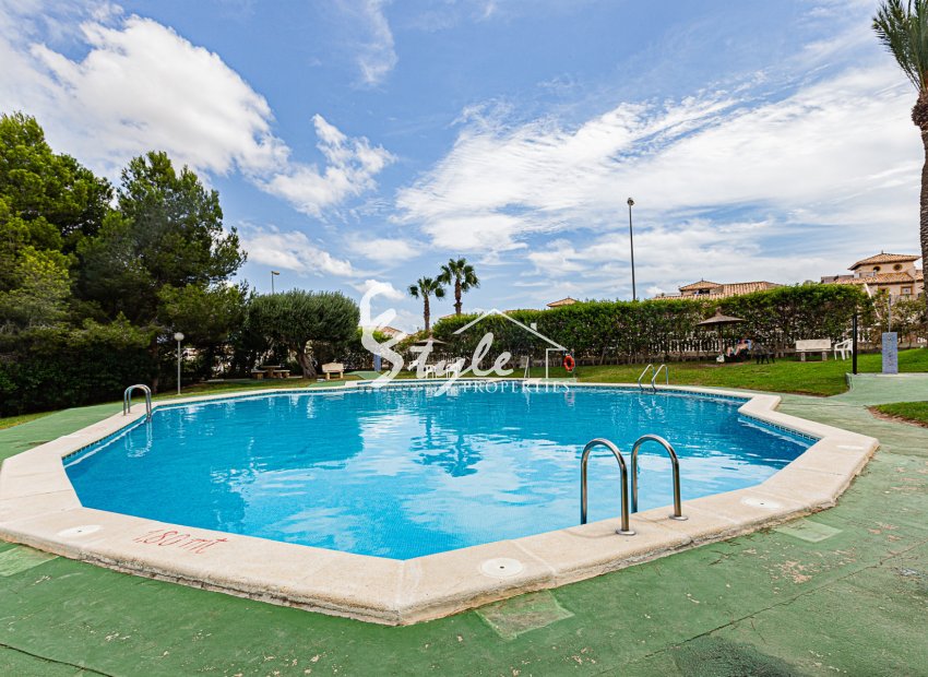 Вторичное жилье - Apartment Penthouse - Villamartin, Orihuela Costa - Pinada Golf