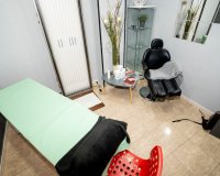 Вторичное жилье - Commercial - Torrevieja - Торревьеха