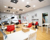 Вторичное жилье - Commercial - Torrevieja - Торревьеха