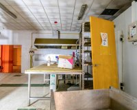 Вторичное жилье - Commercial - Torrevieja - Торревьеха