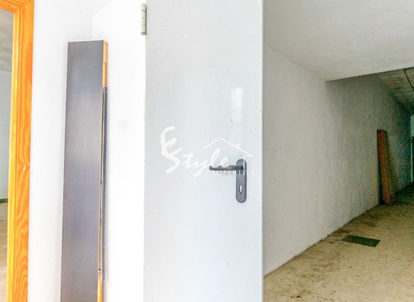 Вторичное жилье - Commercial - Torrevieja - Торревьеха