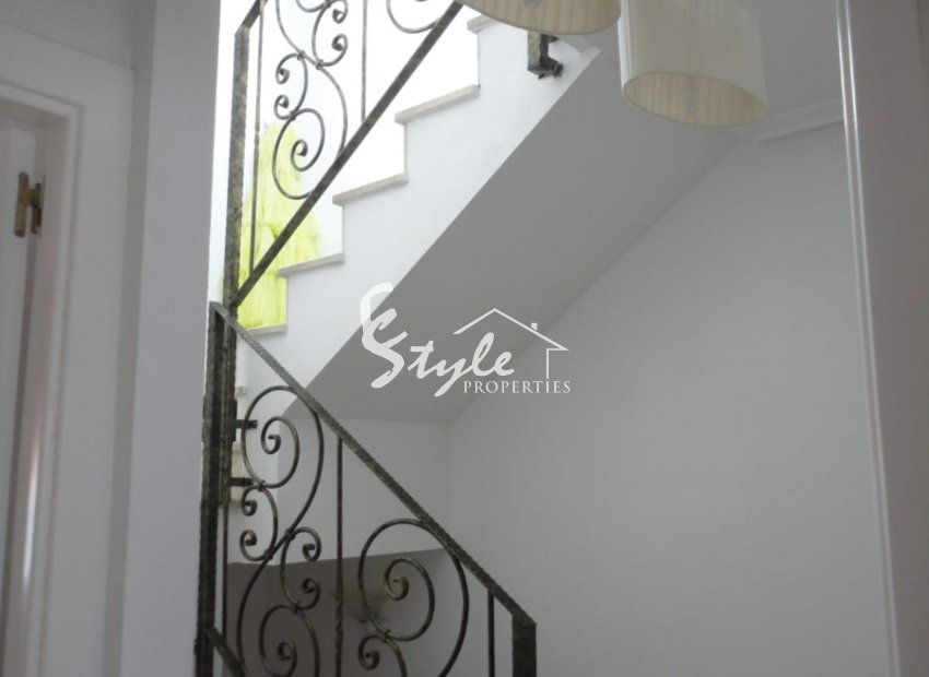 Вторичное жилье - Duplex / Two-storey apartment - Villamartin, Orihuela Costa - Вилламартин