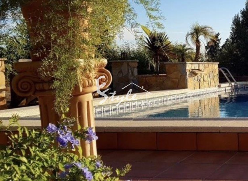 Вторичное жилье - Finca Country Property - Los Montesinos