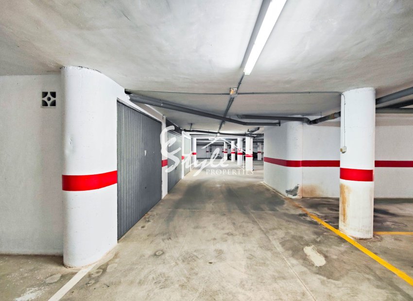 Вторичное жилье - Parking - Torrevieja - Торревьеха