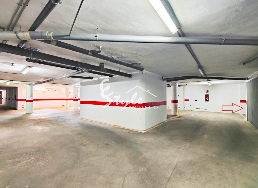 Вторичное жилье - Parking - Torrevieja - Торревьеха