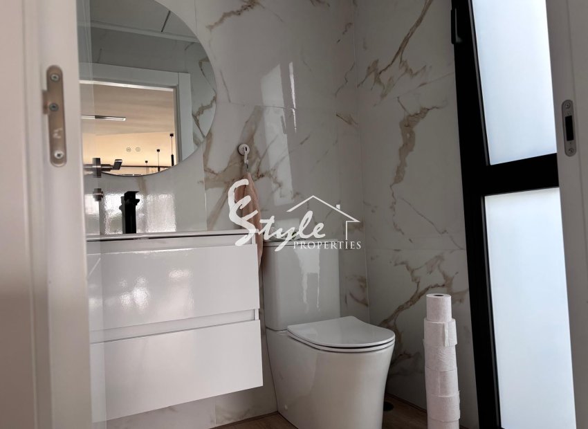 Вторичное жилье - Semi - Detached Villa - LOS MONTESINOS - La Herada