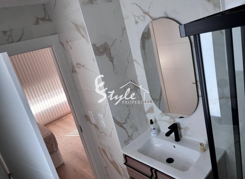 Вторичное жилье - Semi - Detached Villa - LOS MONTESINOS - La Herada