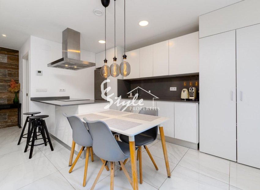 Вторичное жилье - Semi-Detached Villa - Orihuela-Costa - Вилламартин