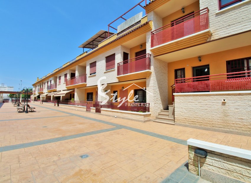 Вторичное жилье - Semi - Detached Villa - Orihuela - Los Desamparados