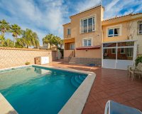 Вторичное жилье - Semi - Detached Villa - Torrevieja - El Chaparral