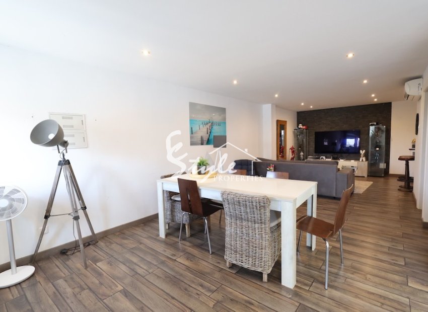 Вторичное жилье - Semi-Detached Villa - Torrevieja - Торревьеха