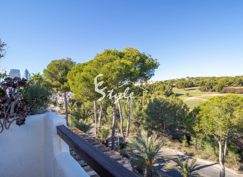 Вторичное жилье - Semi - Detached Villa - Villamartin, Orihuela Costa - Fortuna