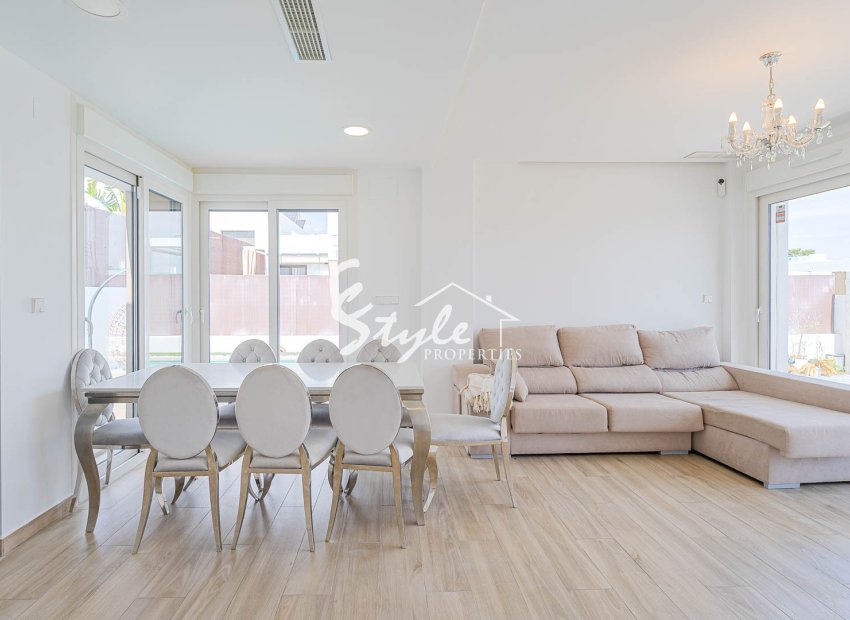 Вторичное жилье - Semi-Detached Villa - Vistabella Golf