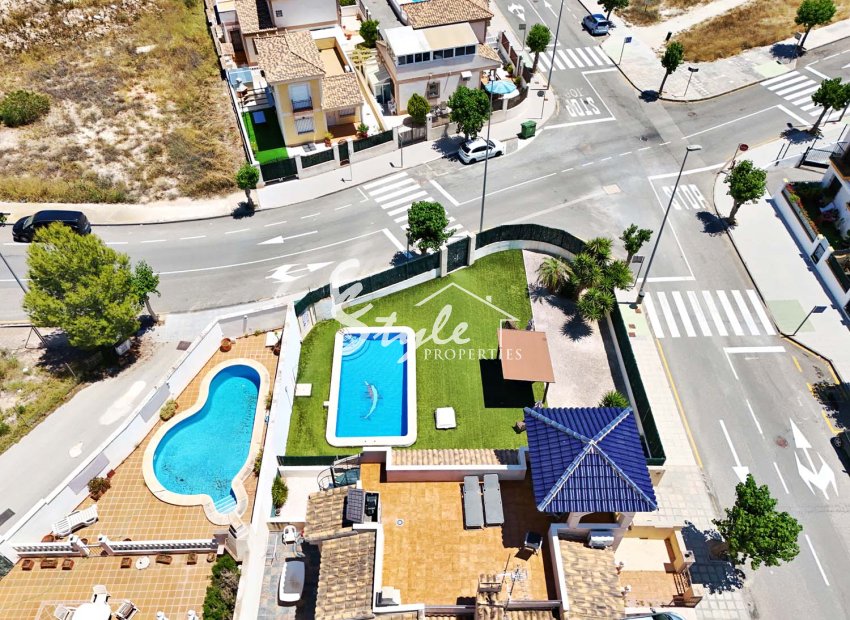 Вторичное жилье - Townhouse - Пинар де Камповерде - Pinar De Campoverde