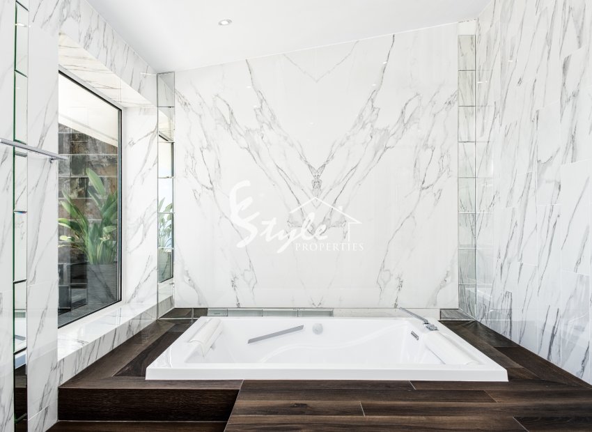 Вторичное жилье - Вилла - Алтея