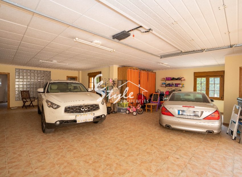 Вторичное жилье - Вилла - Кампоамор