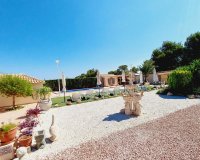 Вторичное жилье - Вилла - Кампоамор