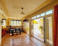 Вторичное жилье - Вилла - Кампоамор