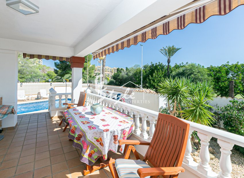 Вторичное жилье - Вилла - Кампоамор