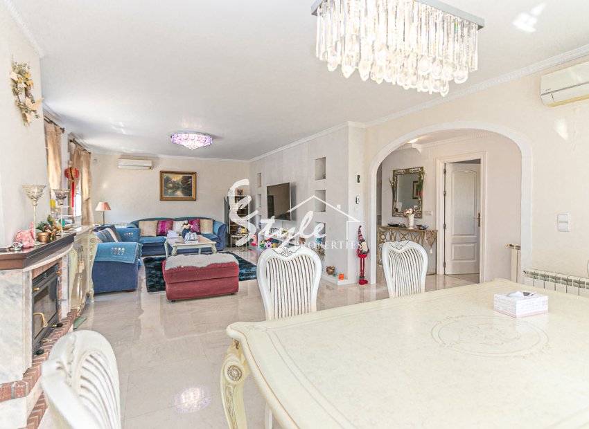 Вторичное жилье - Вилла - Кампоамор