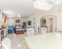 Вторичное жилье - Вилла - Кампоамор