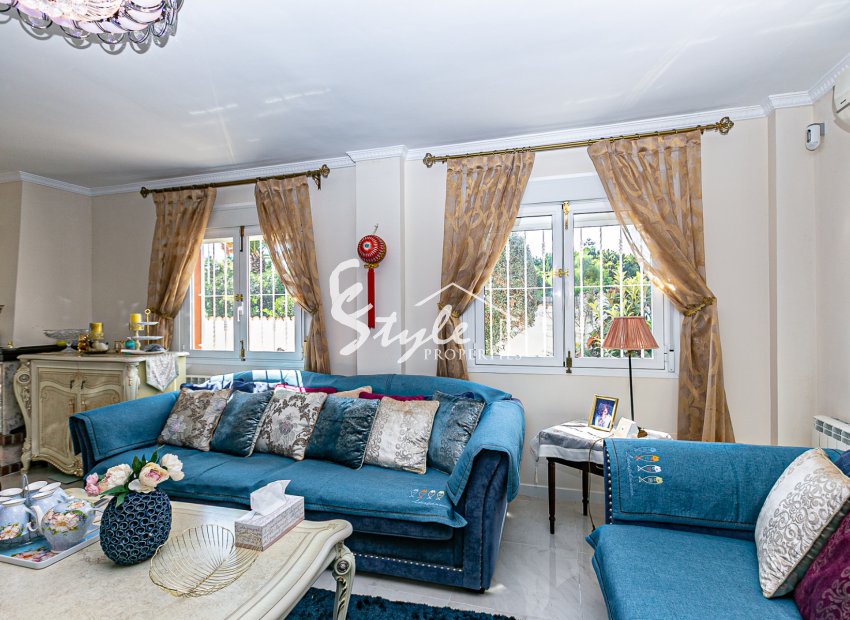 Вторичное жилье - Вилла - Кампоамор