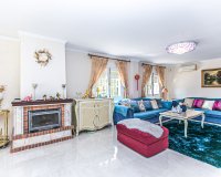 Вторичное жилье - Вилла - Кампоамор