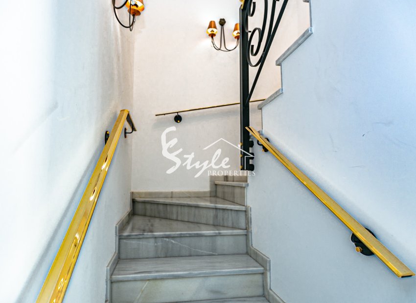 Вторичное жилье - Вилла - Кампоамор