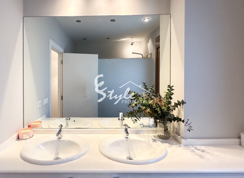 Вторичное жилье - Вилла - Кампоамор