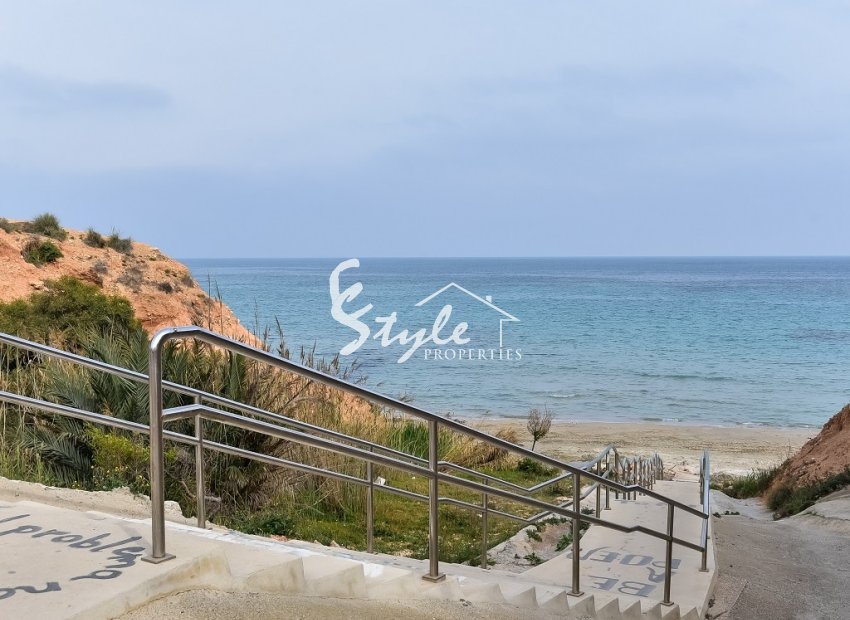 Вторичное жилье - Вилла - Кампоамор